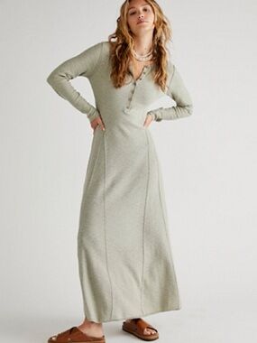 FREE PEOPLE $148 EL TOPO
SWEATER DRESS